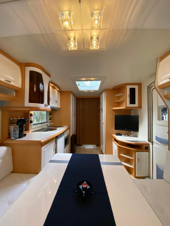 Готель Przyczepa Abordaz Na Campingu Kormoran Хель Екстер'єр фото